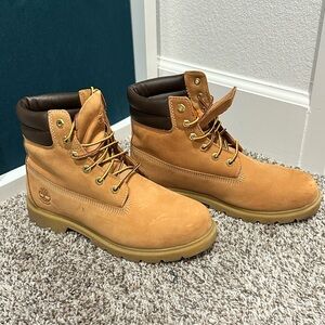 Women’s Timberland Boots size 9